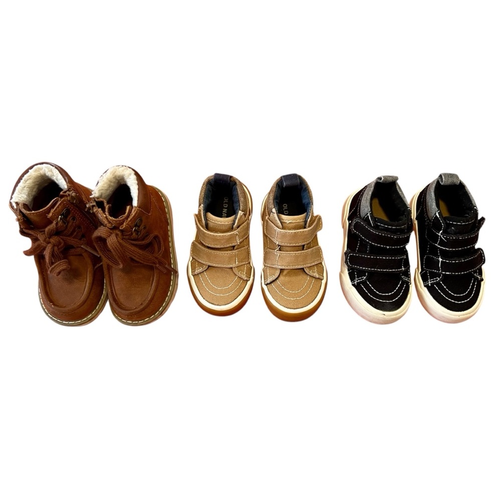 EUC - Toddler Boy Shoe Bundle - Size 5, Three Pair - Picture 2 of 7
